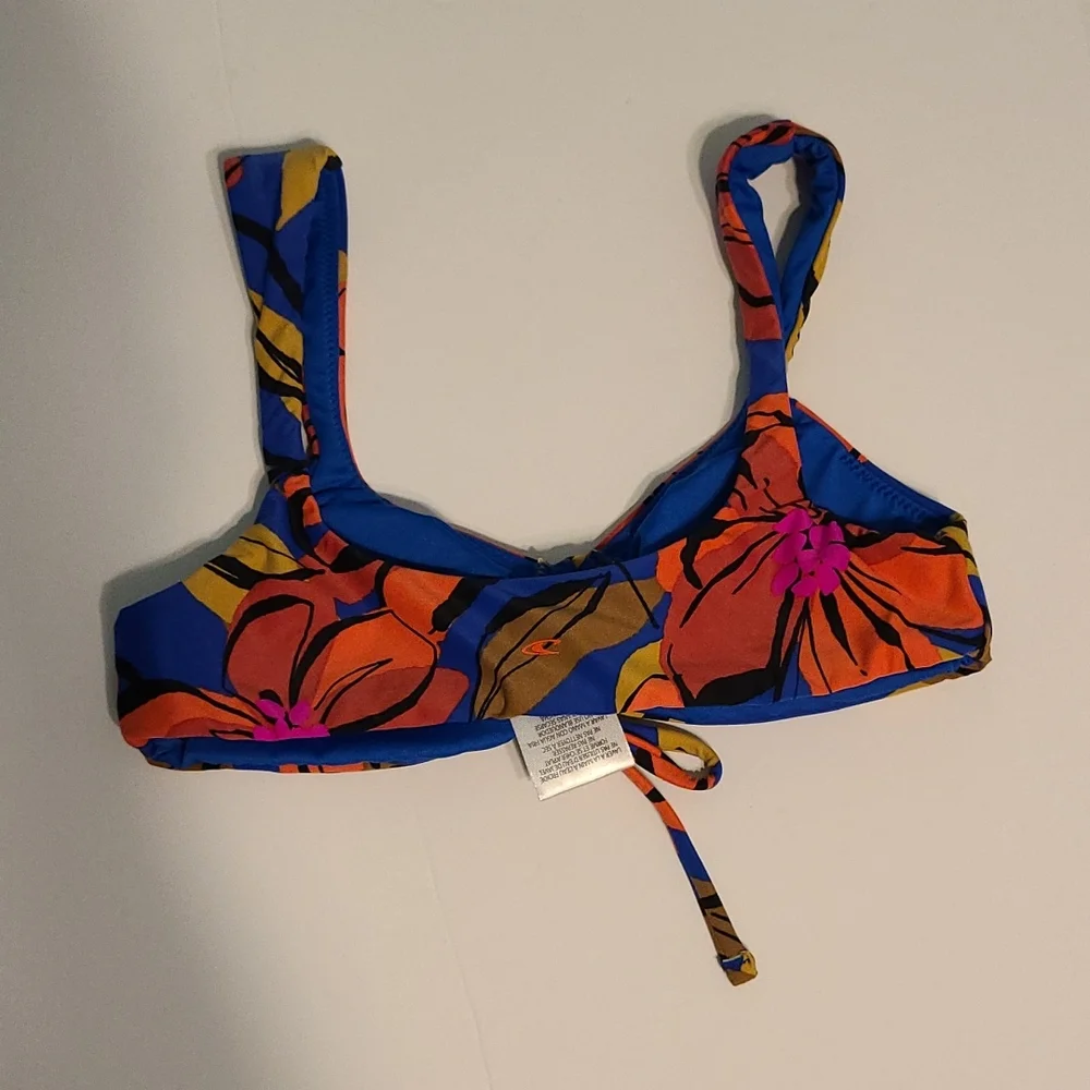 O'Neill Bikini Top Girls Size 10 - Picture 3 of 3